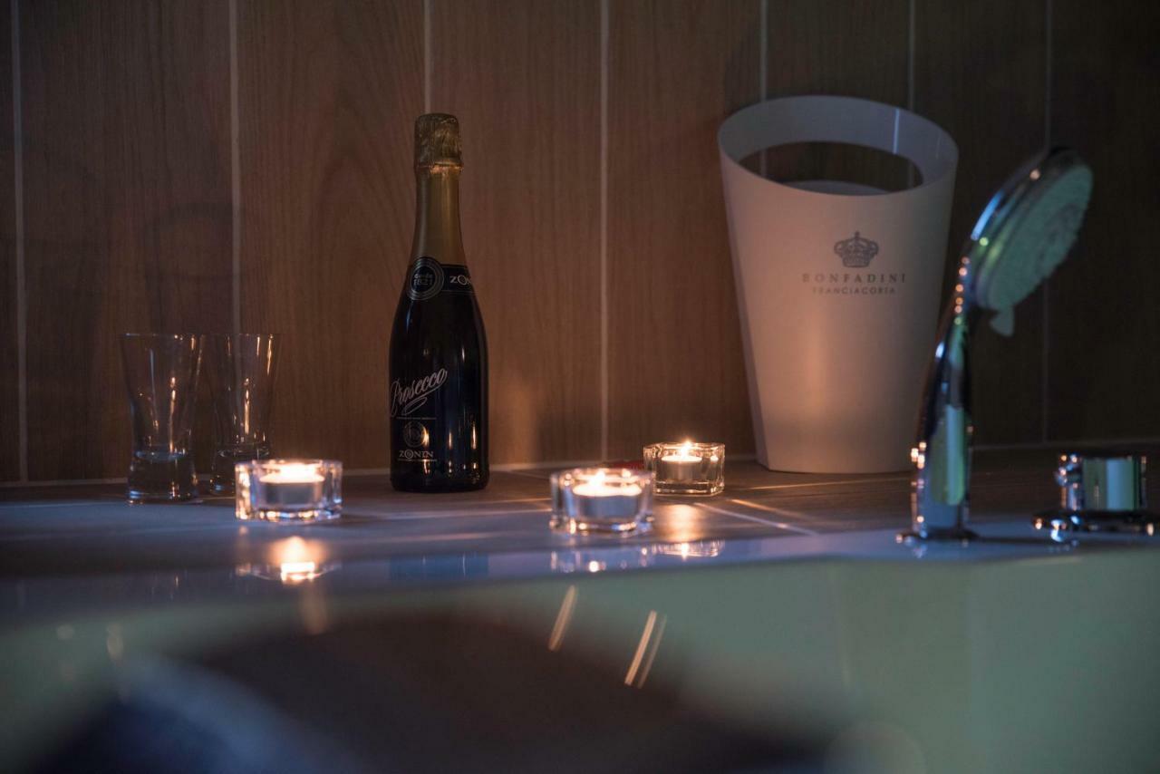 Il Centro Short Lets Hotel Valguarnera Caropepe Luaran gambar