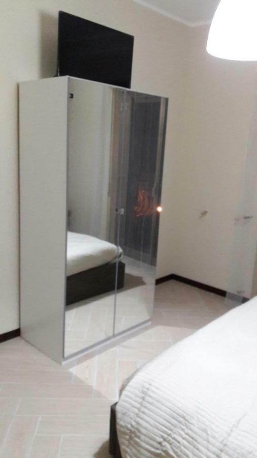 Il Centro Short Lets Hotel Valguarnera Caropepe Luaran gambar